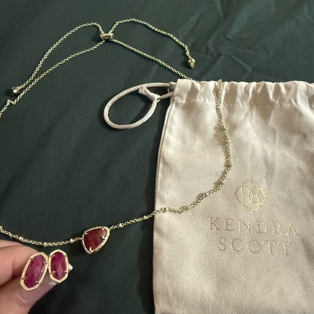 Vintage Kendra Scott Gold Necklace and ear rings.  Burgundy Stones